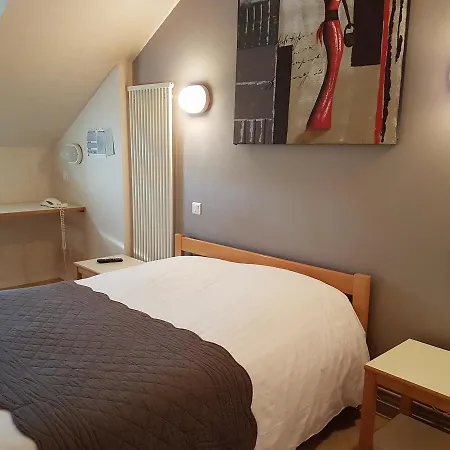 Le Bretagne Hotel 2*